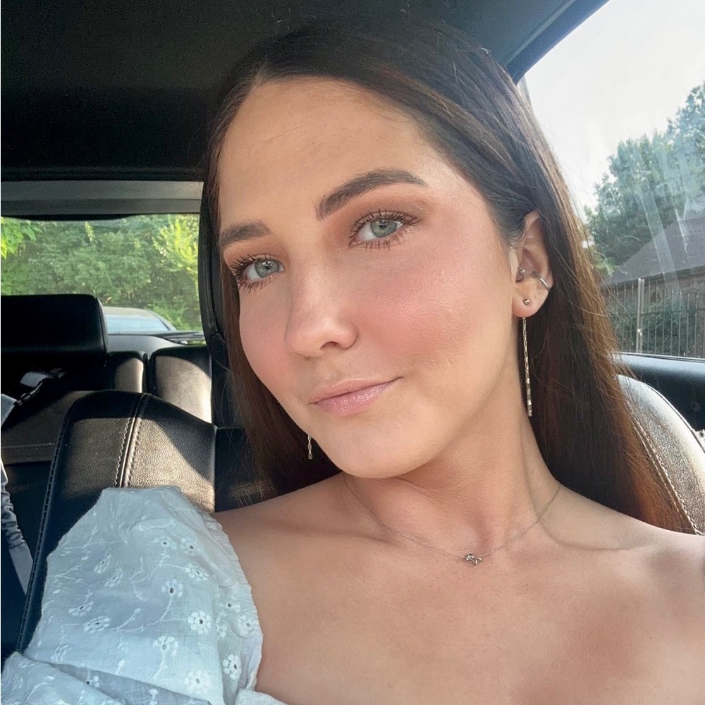 Meet your Posher, Kaycee